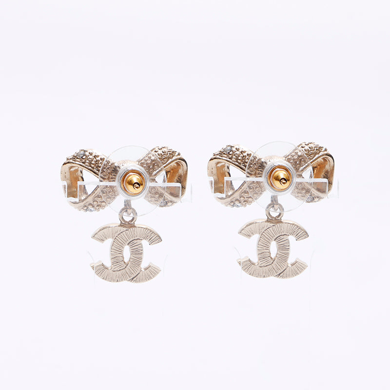 シャネル CHANEL 2000s ココマーク リボン ピアス ゴールド WS7108