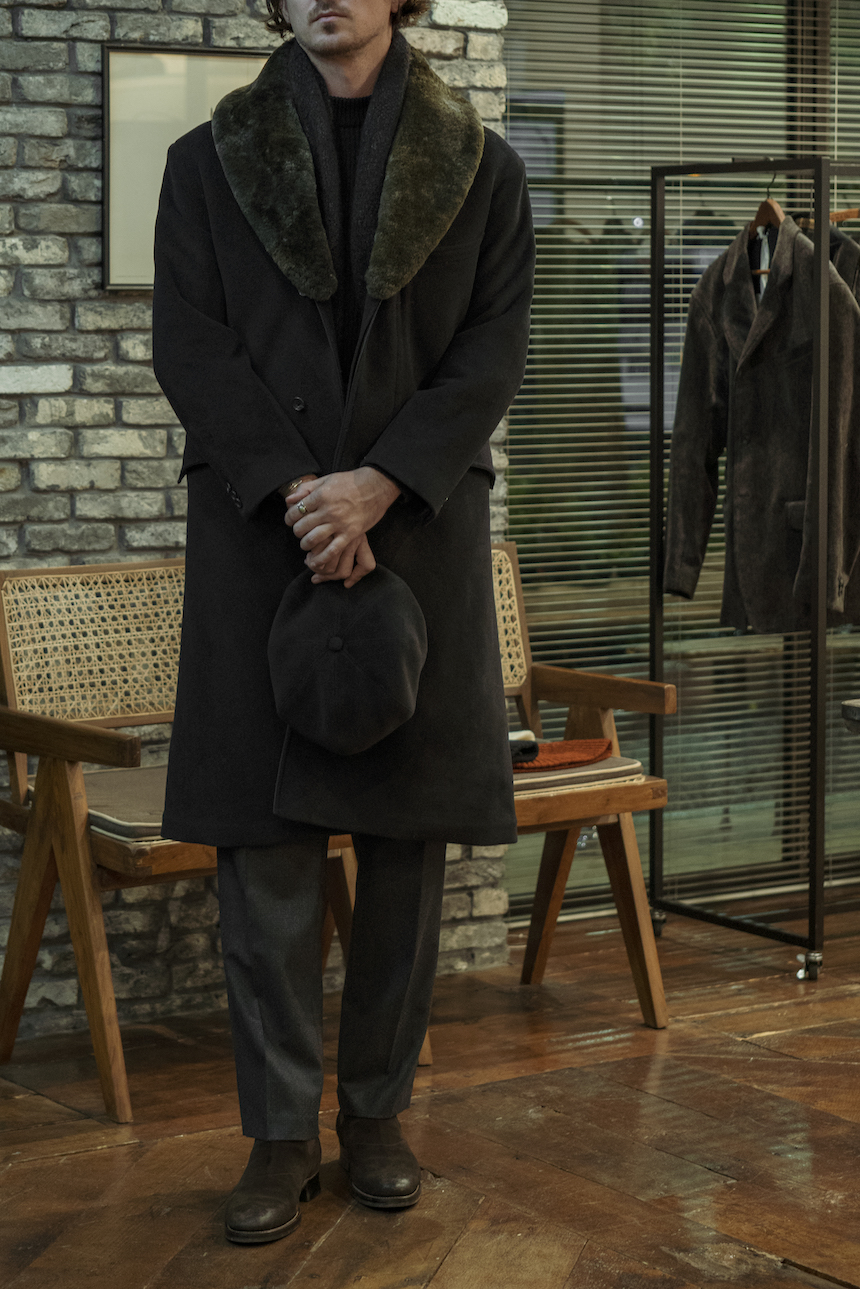 MOUTON-COLLAR GENTS COAT | OLD JOE BRAND