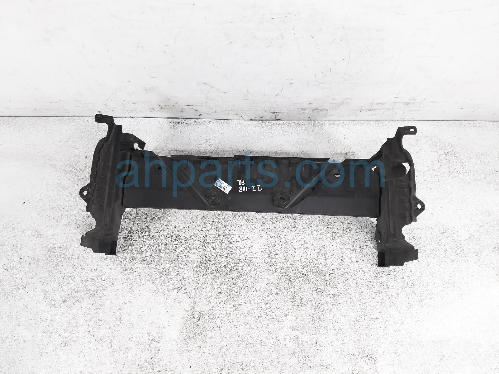 2016 Acura TLX Air Separator Front Lower 74116-TZ3-A00,