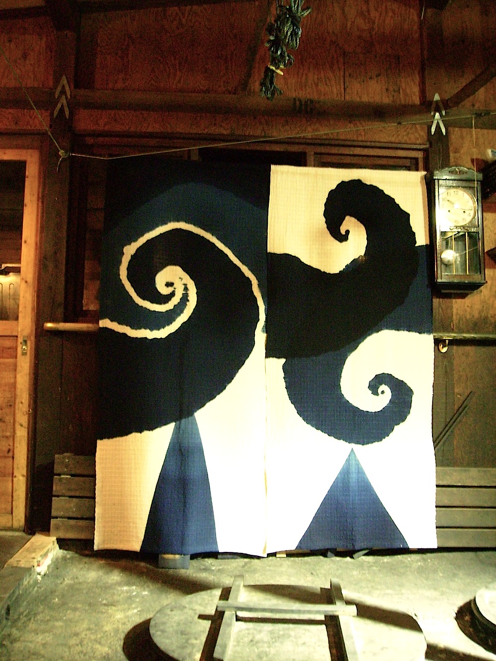 安藤玉子 原画 藍染のような作品 佐藤文子 藍の世界：トップページ