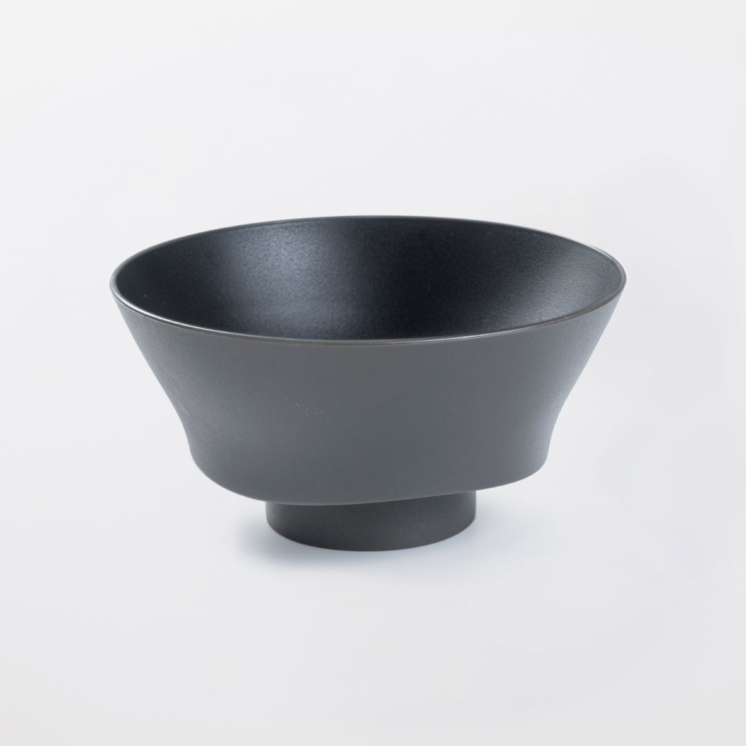 落としても割れない「お茶碗」