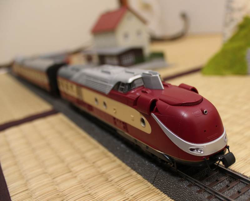 BR602 / VT11.5 (Roco 69106)レビュー: 電機屋の毎日