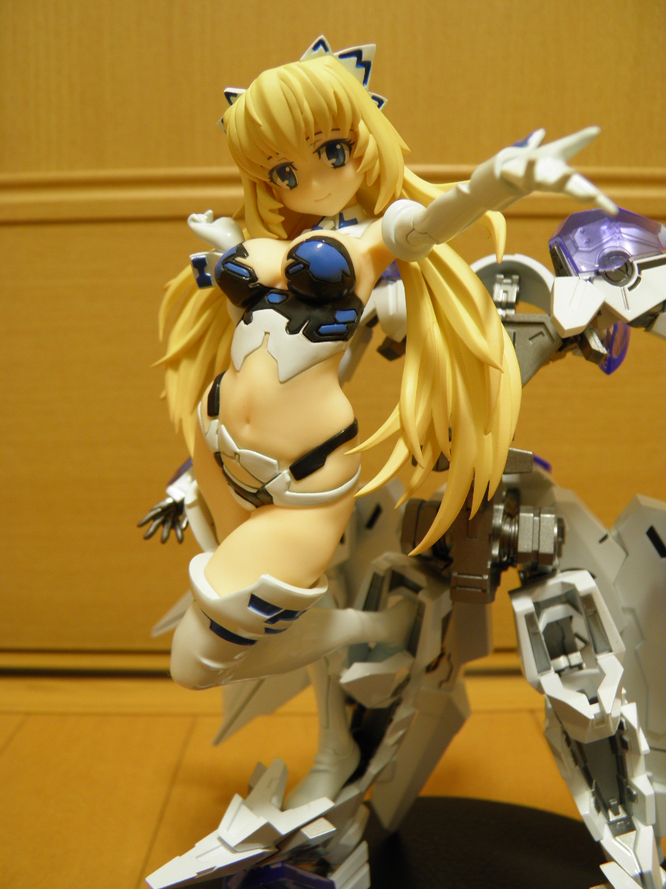 キューズQ 武装神姫 レーネ ～Image Model～ レビュー | MITAKENの部屋