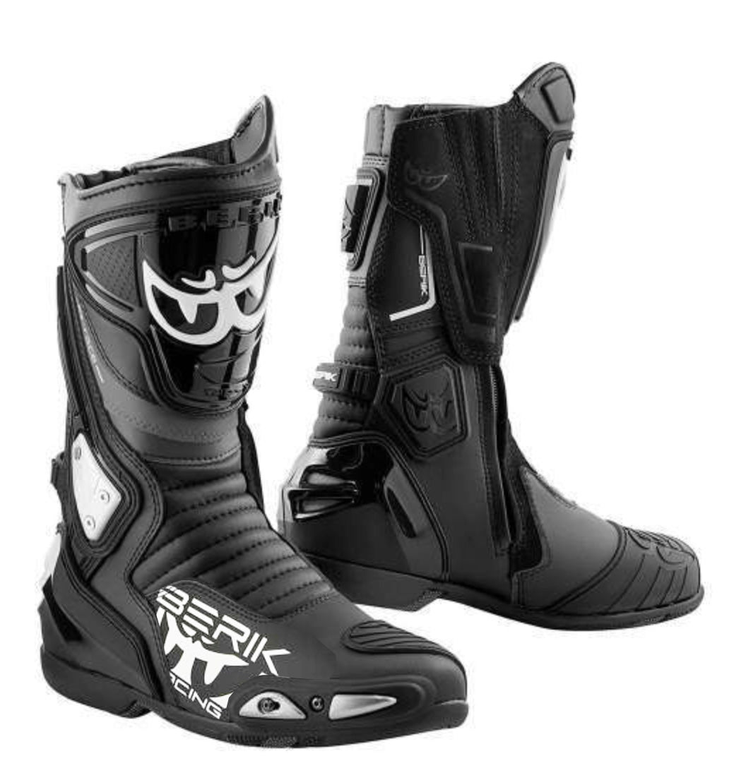 BOT-1563-BK ALL BLACK BERIK RACINGBOOTS