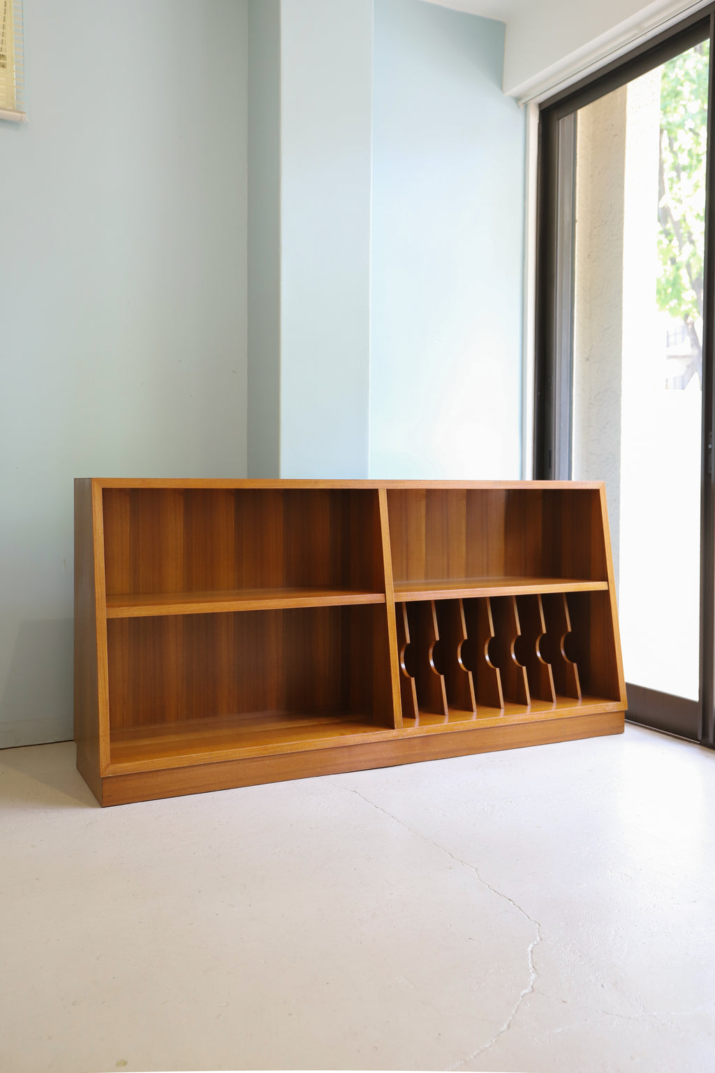 ジャパンヴィンテージ 本棚 レコードシェルフ チーク材 レトロモダン