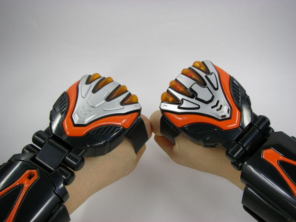 獣拳変身 ゲキチェンジャー