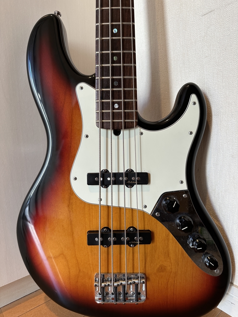 FENDER USA AMERICAN DELUXE JAZZBASS 1999年製 その2 | Do you do a