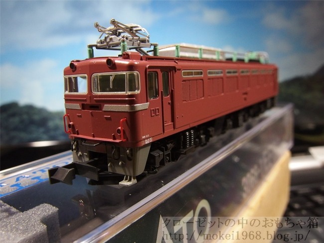 KATO EF81 一般色 3066-1 リニューアル 入線 2019.02 : クローゼットの