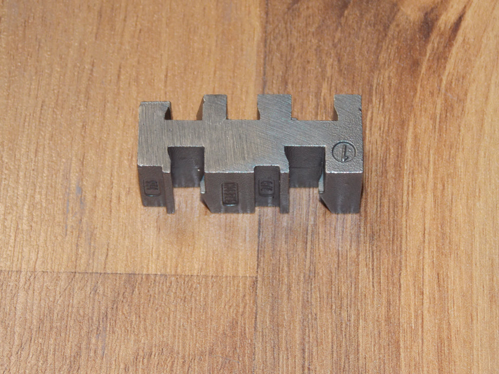 111939 Oregon saw chain breaker anvil 5 slot holder | Loggerchain