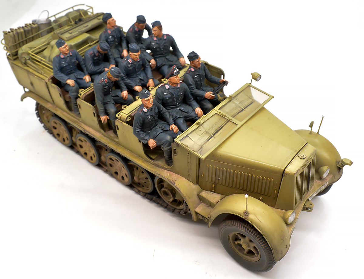 プラモ日記 » ドイツ・8tハーフトラックSd.kfz.7 1943年型 その17 完成!!