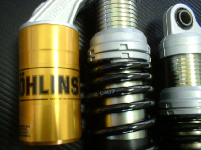 オーリンズ CB400SF (92-12) HO142 商品詳細｜広島県三原市のバイク