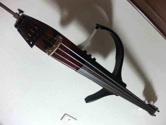 Welcome! YAMAHA サイレントベース SLB200 | ベーシストとエフェクター