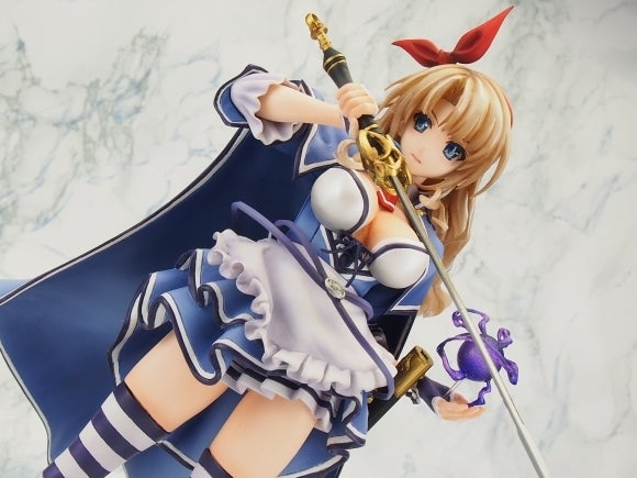 クイーンズブレイド新シリーズ始動！メガハウス 不思議の国の闇使い