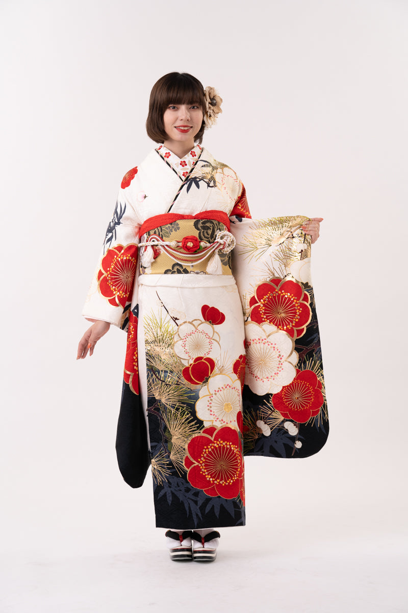 白地 梅柄 正絹振袖【169】 – SAKURA TOKYO