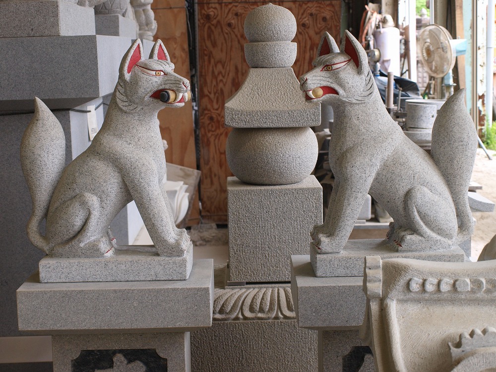 狐（稲荷） 中国手直し品の製品案内愛知県岡崎市の石灯篭・水鉢蹲など