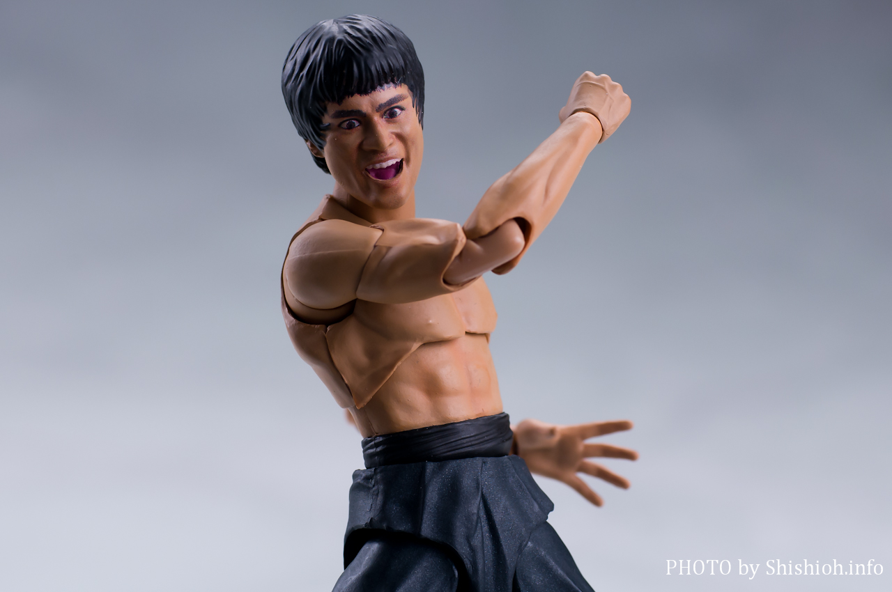 レビュー】 バンダイ S.H.Figuarts ブルース・リー