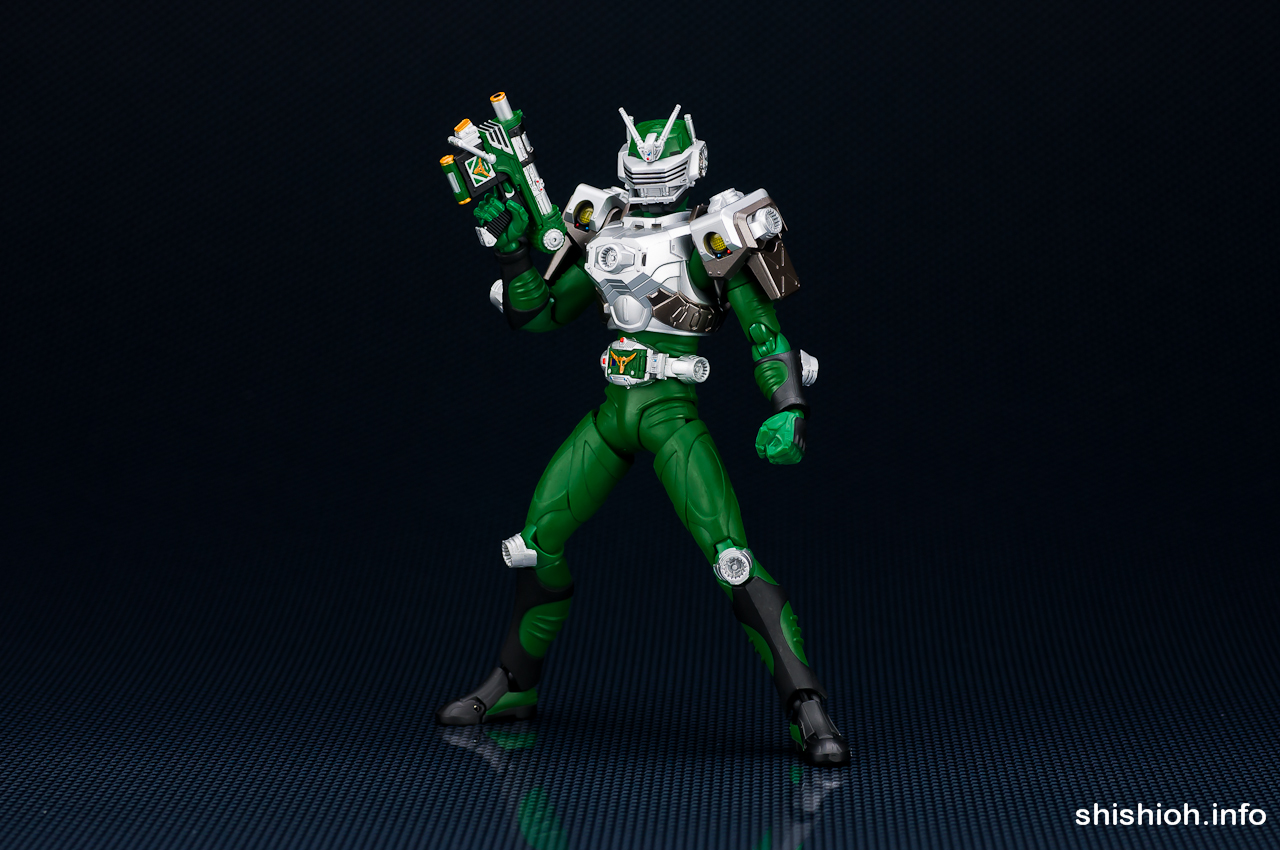 レビュー】 バンダイ S.H.Figuarts 仮面ライダーゾルダ [仮面ライダー龍騎]