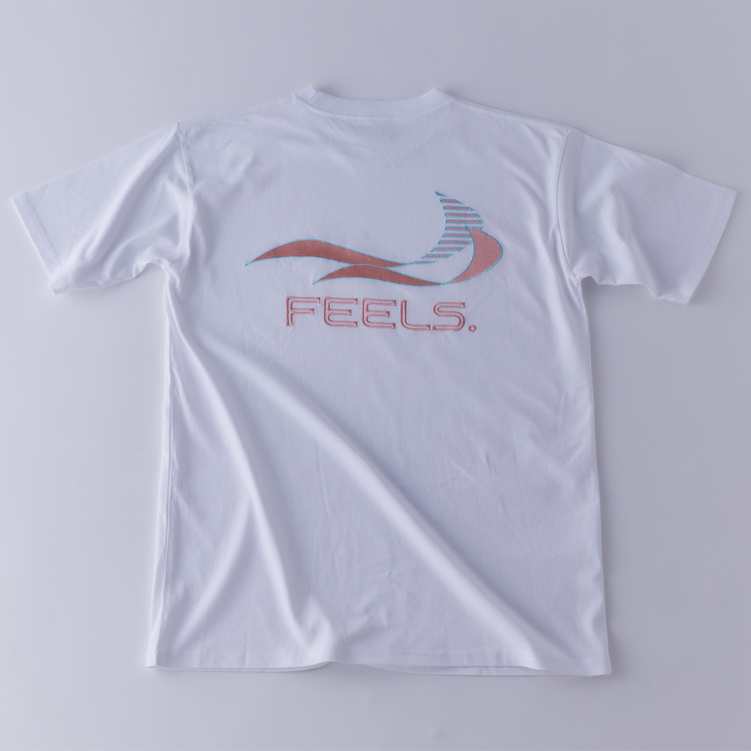 STITCH T-SHIRT WHITE – FEELS.