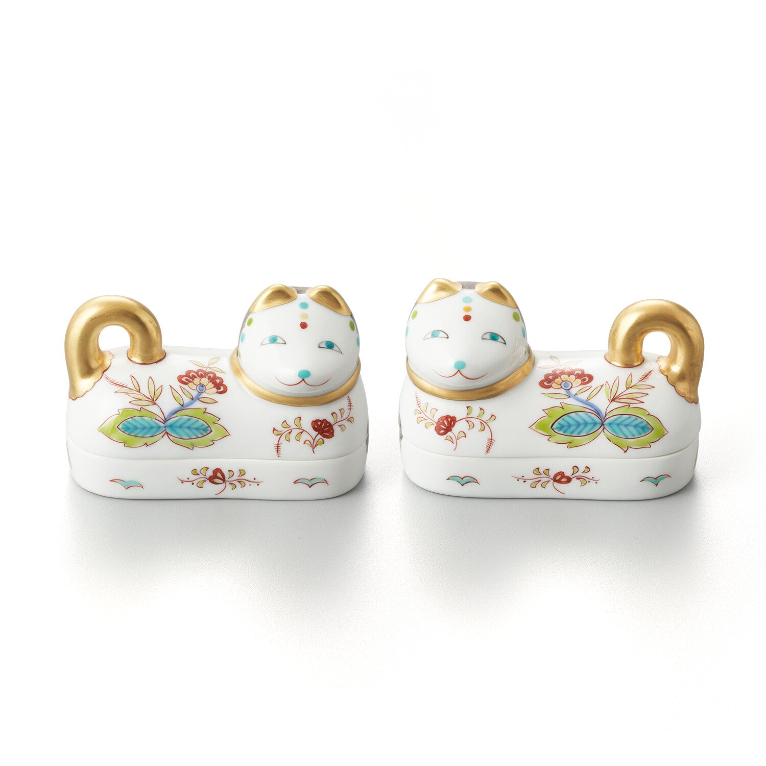 イズニック 狗筥（中） | 畑萬陶苑 ONLINE SHOP