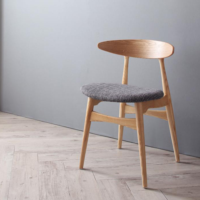 北欧ダイニングチェア 天然木アッシュ材 流線形が美しい 北欧