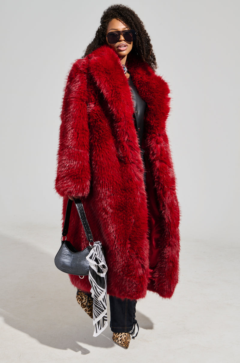 MAJOUR FUR COAT – AKIRA