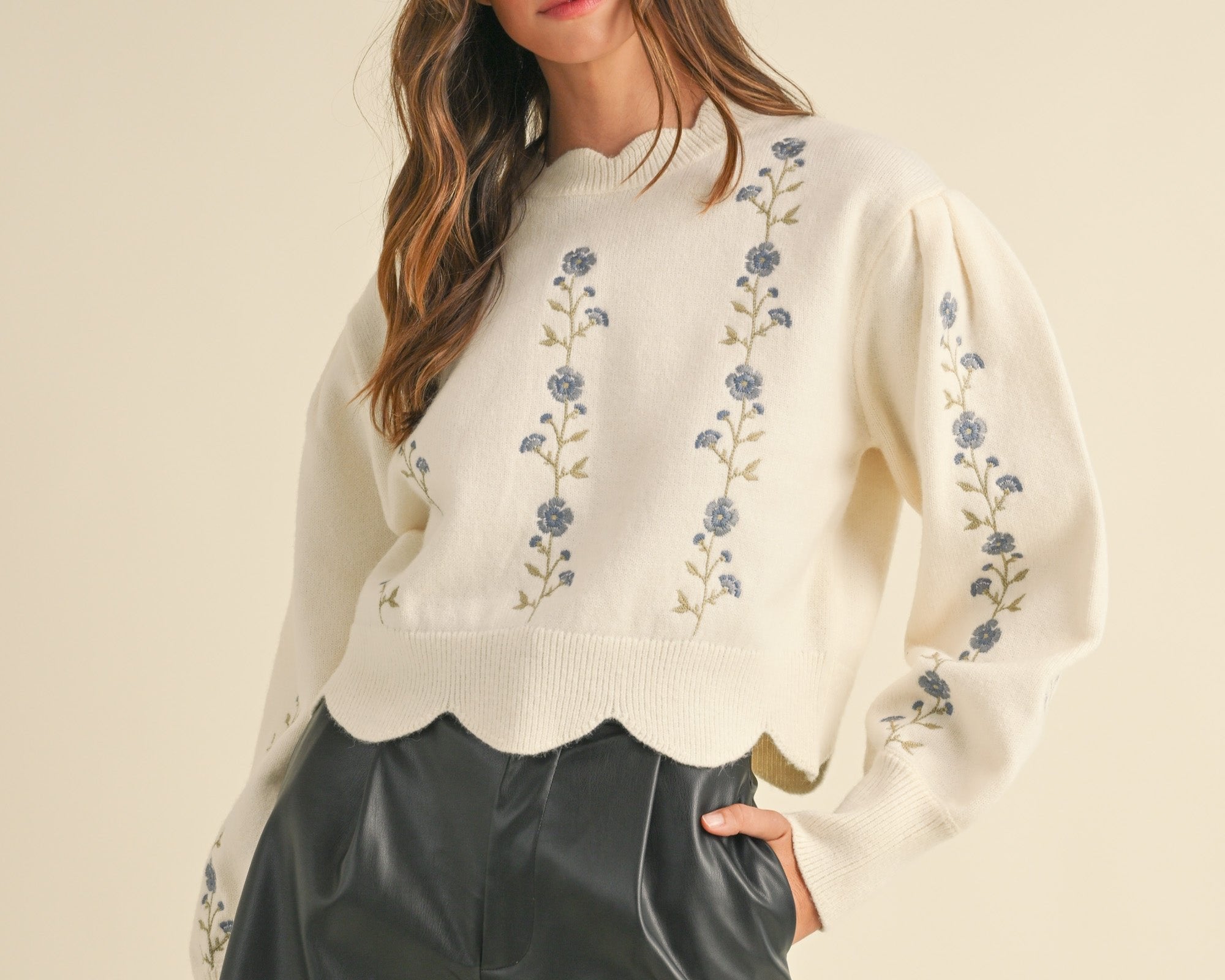 Lilly Scalloped Sweater – Coveted Club