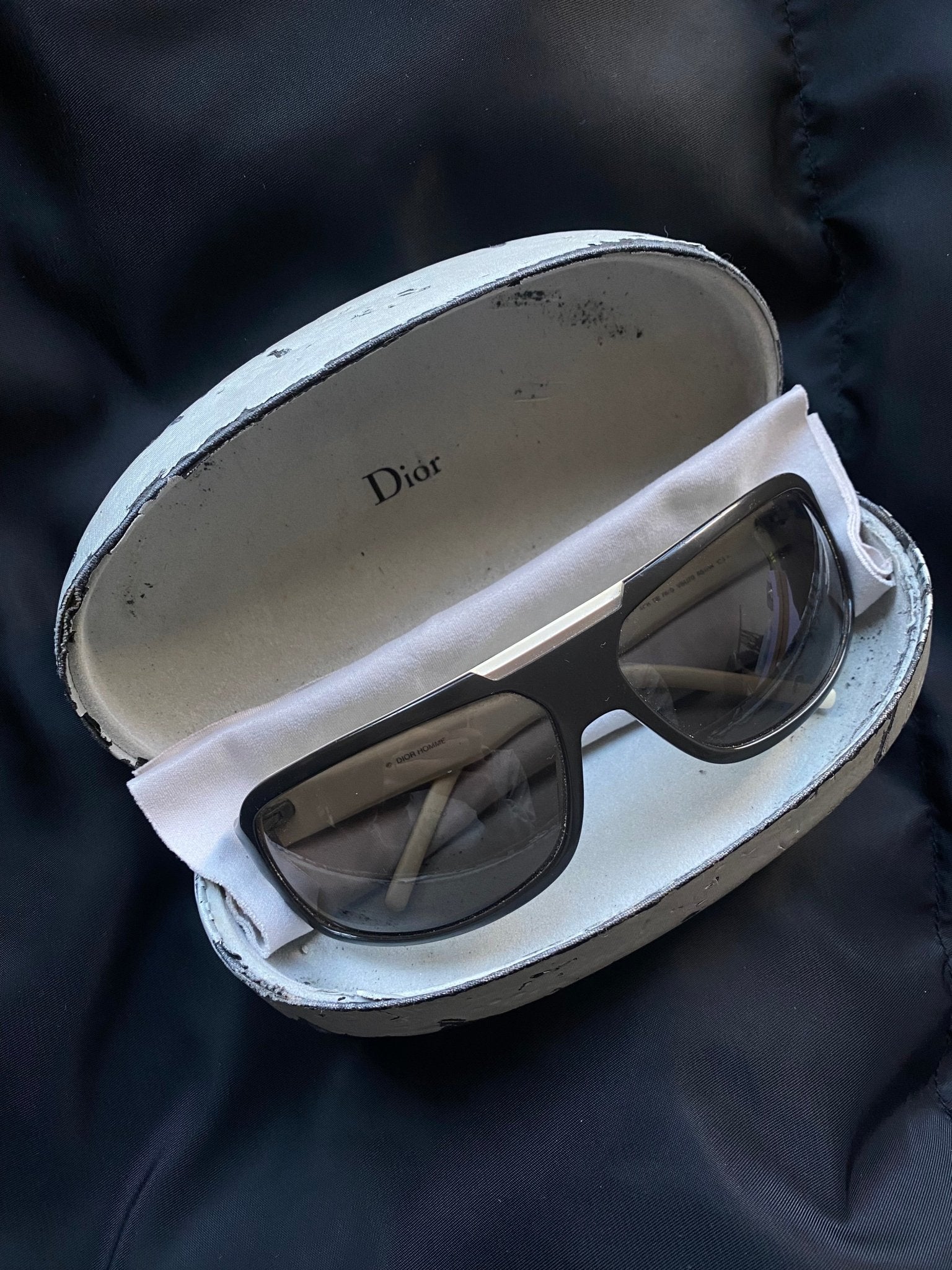 DIOR HOMME 'BLACK TIE' SHIELD SUNGLASSES. – SEVENUES.