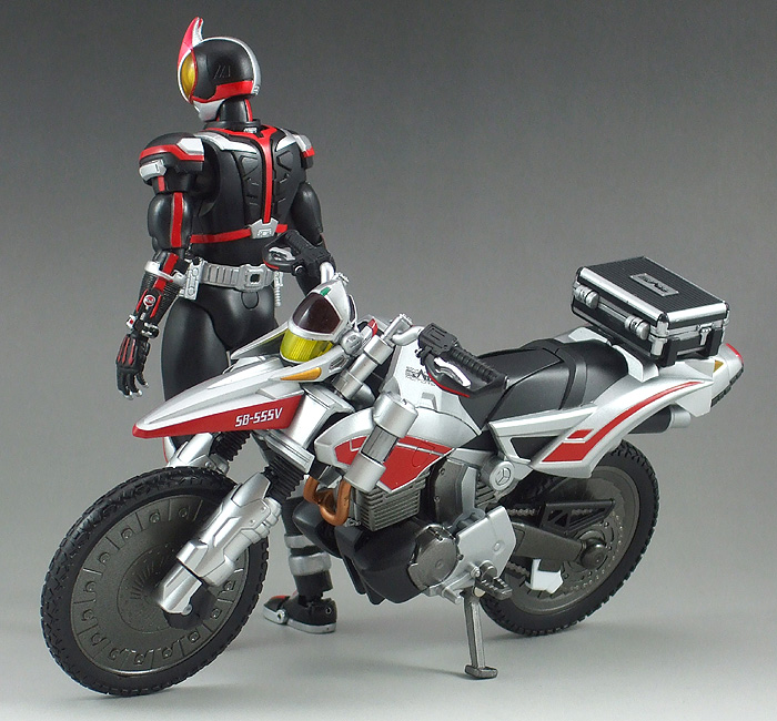 人生に玩具あり2式 【S.H.フィギュアーツ オートバジン＆仮面ライダー