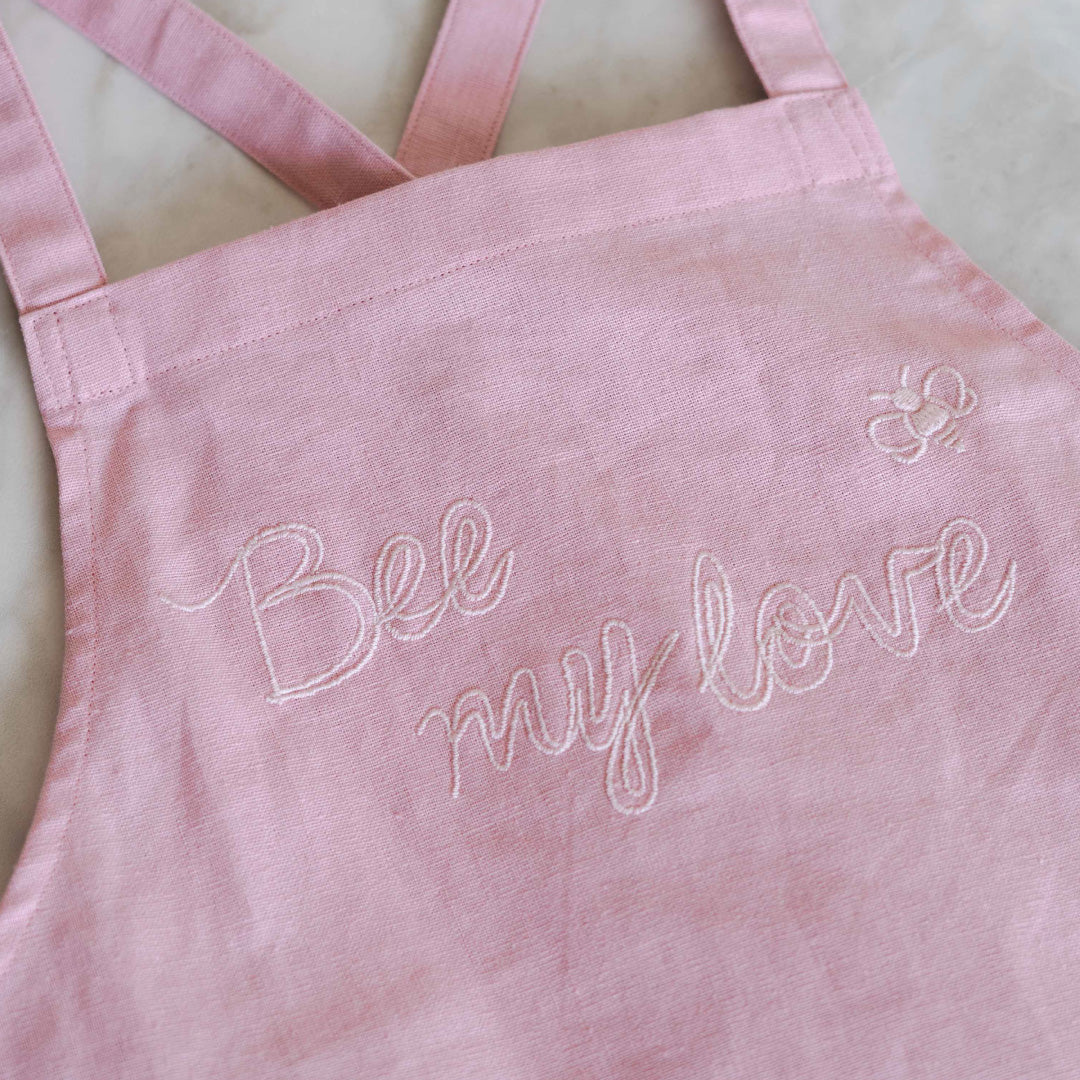 エプロン BEE MY LOVE（Pink）子供用 – A BUZZ FROM THE BEES