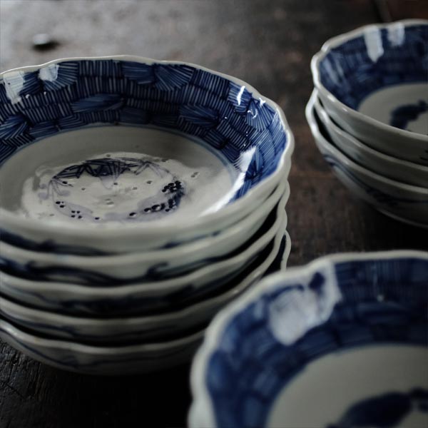 細かな線描きのなます皿（深皿） – zakka store towi