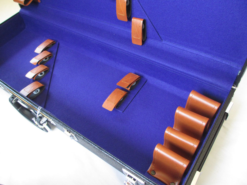 和楽器 ＞ 笛 (尺八) ＞ 尺八小物 尺八ハードケース(尺八ケース) 8本用