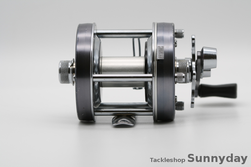 アブガルシア アンバサダー 5500C 740102 ブルーグレー – Tackle Shop