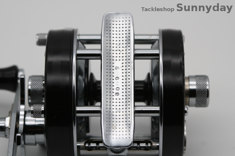 アブガルシア アンバサダー 5001C 左 800902-01 – Tackle Shop Sunnyday