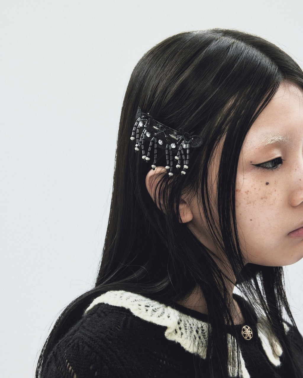 bijou mini barrette Black 左 タナカダイスケ タナカダイスケ| snow