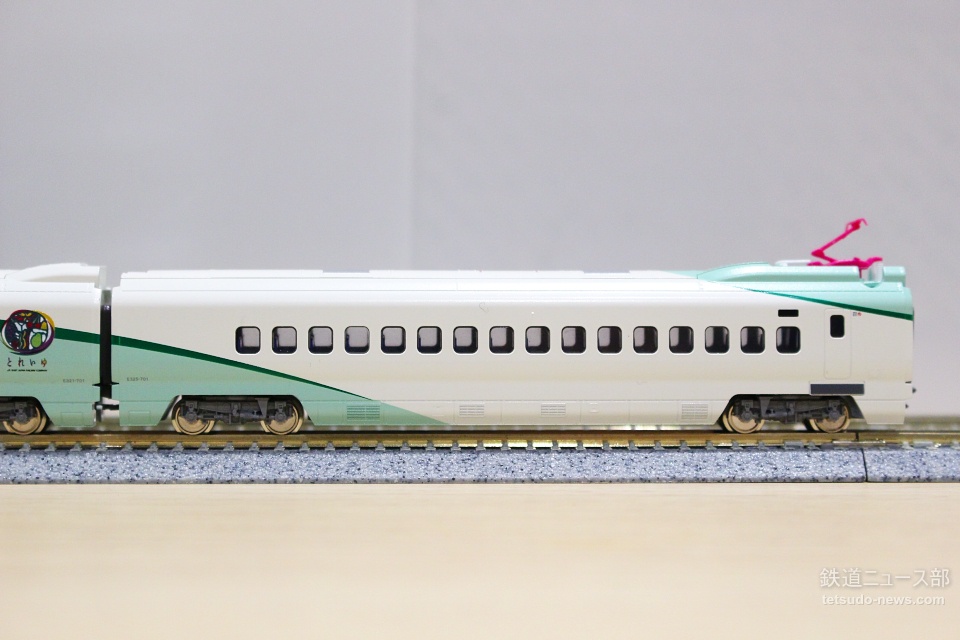 KATO E3系700番台「とれいゆ つばさ」タイプ試作品レビュー | 鉄道