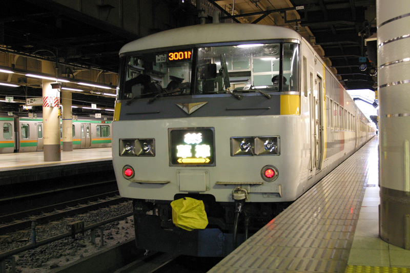 KATOエクスプレス185を弄った その2 | LRM : 鉄道模型 ジオラマ