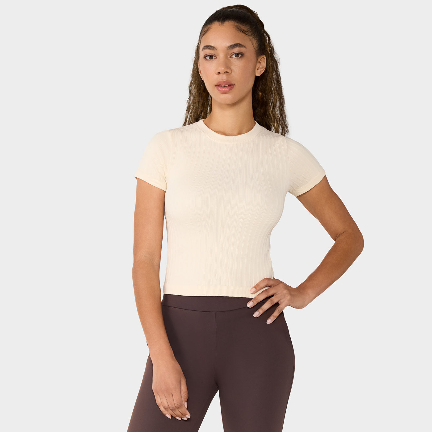 Seamless Rib Tee – Candlelight – Tavi Active