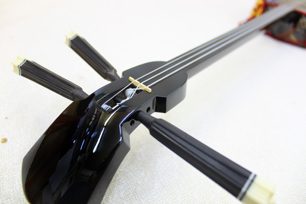 黒木（カミゲン四ツ割）真壁型 蛇皮本張