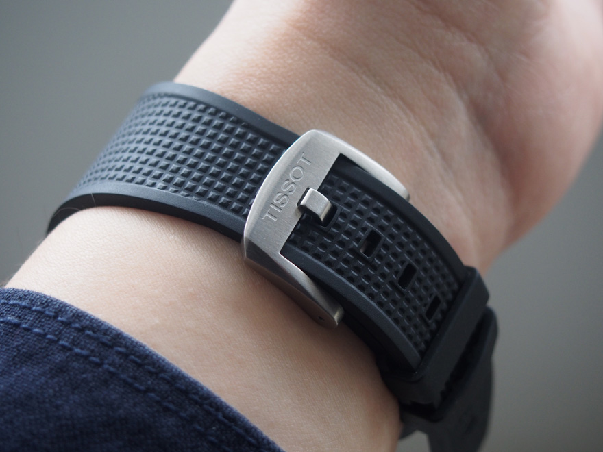 ベルト交換で新たな魅力を発見！ 「ティソPRX」の40mmケース自動巻き