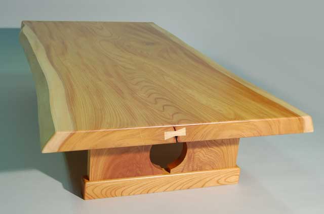 一枚板の座卓 欅の座卓