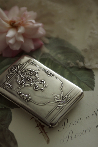 アンティーク シルバータバコ／カードケース