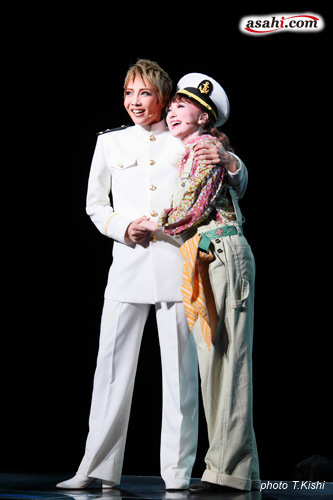 asahi.com（朝日新聞社）：和の心と米の映画 宝塚「愛と青春の旅だち