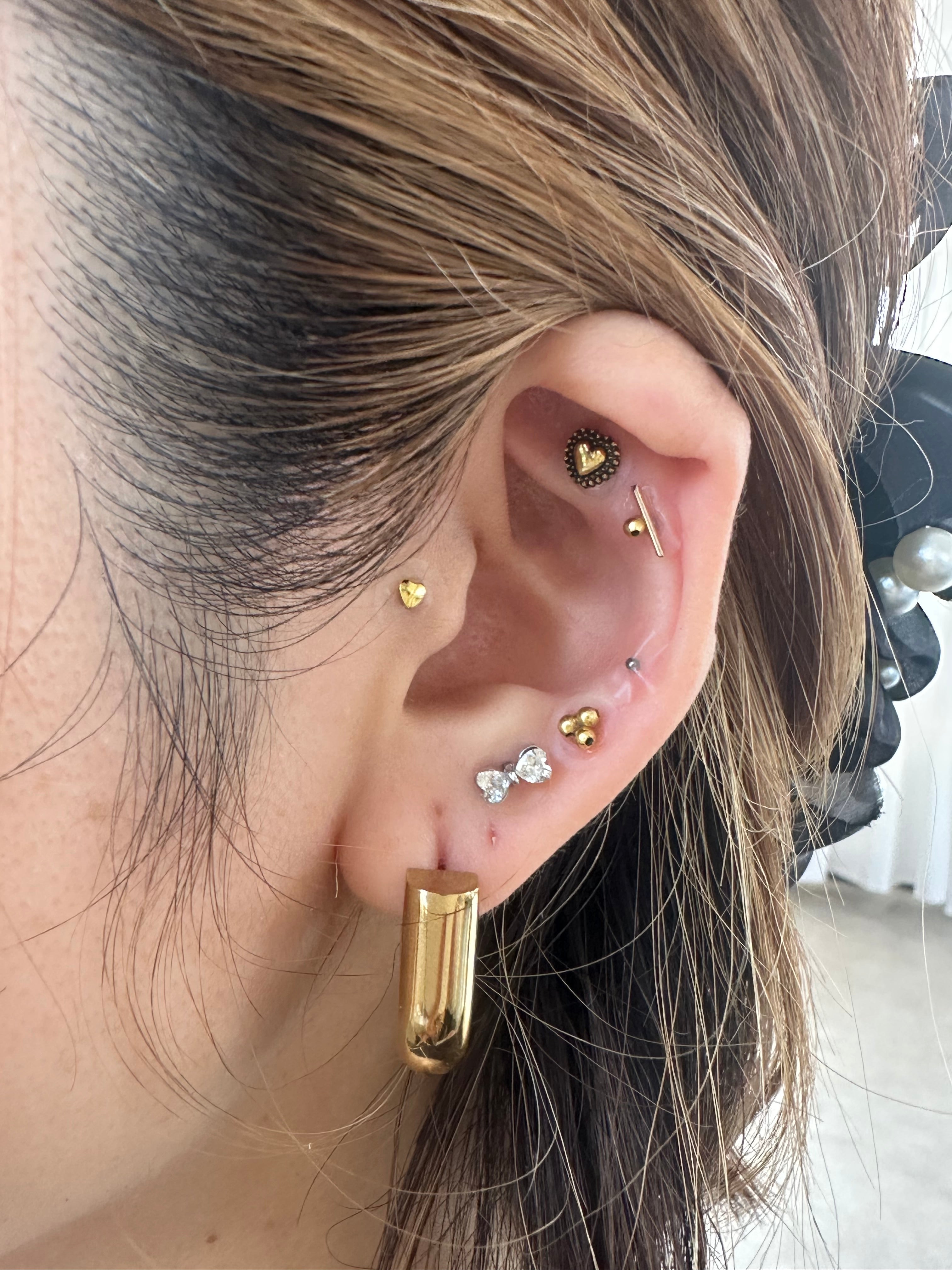 耳つぼジュエリーの効果とは？】体験談から見える美容・健康への驚きの