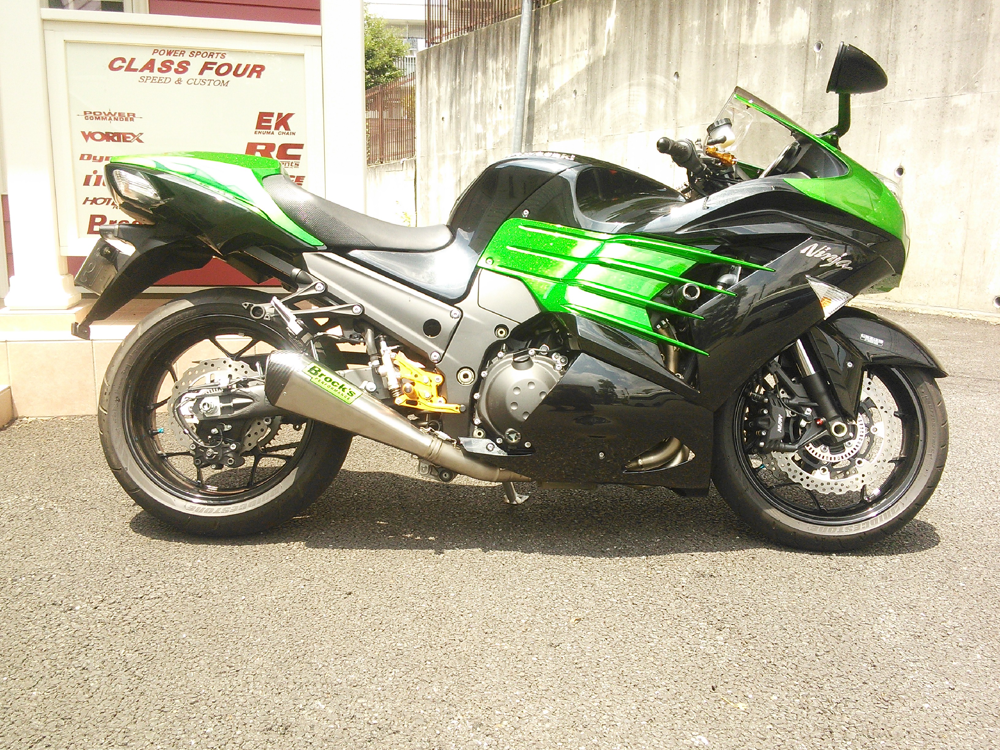 ZX14R 外装USモデル+Brock's CTﾒｶﾞﾎﾝ | Welcome to Class4 HomePage