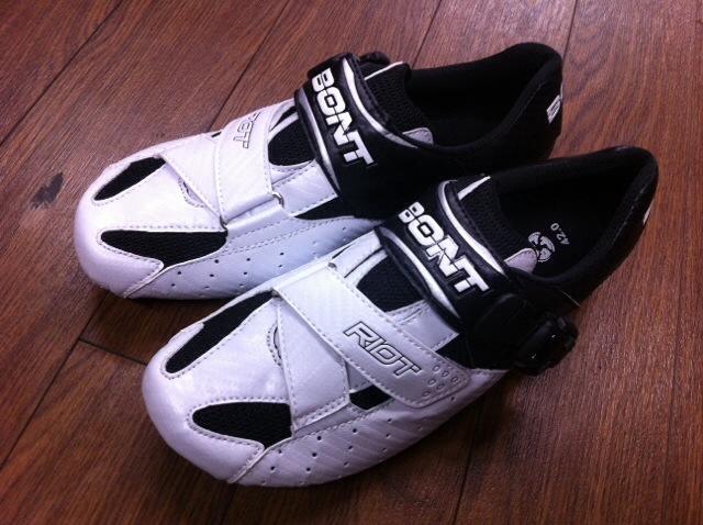 不思議な熱成型シューズ、BONT RIOT入荷しています。 | Climb cycle sports