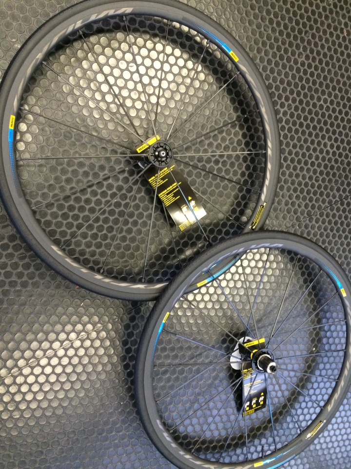 MAVIC Ksyrium Pro Exalith「Haute Route（オート・ルート）」限定