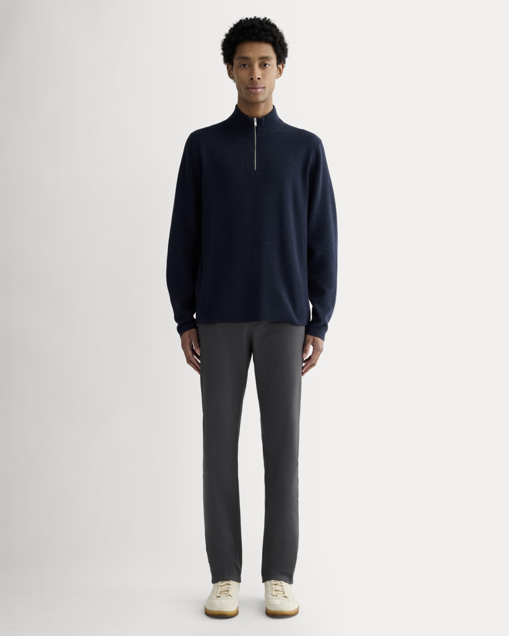 The Transit Chino | Graphite | Slim – Everlane