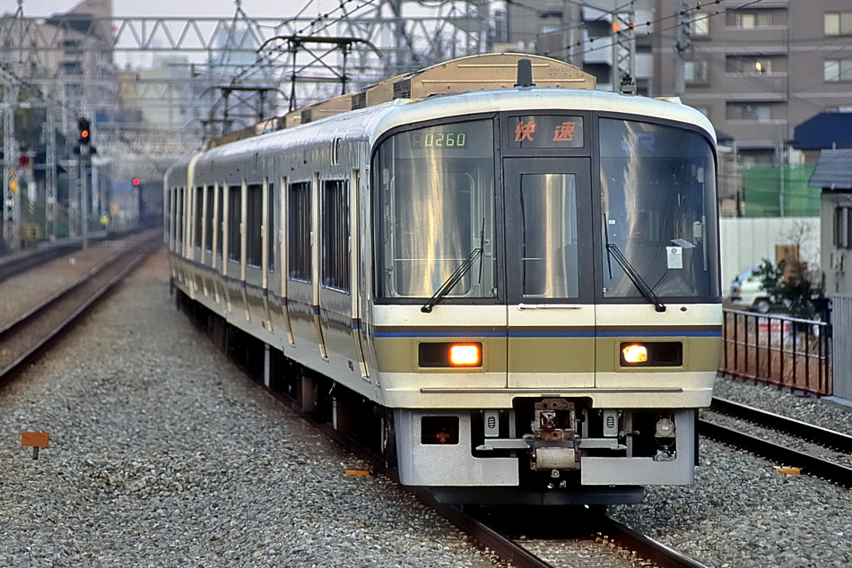 Kano鉄道局 221系