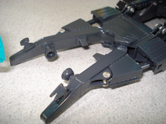 コベルコの建機ミニチュア SK235SRマルチ解体機仕様の詳細 - KYOWA