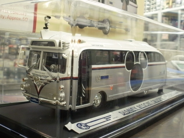 ミニカーショップグローバル - 1/43 ディズニー リゾート クルーザー バス